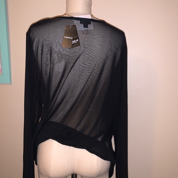 TORRID black top - Picture 2 of 7